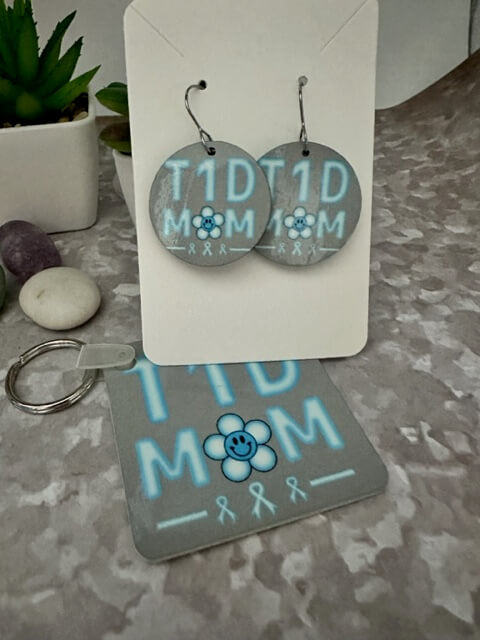 Type 1 Mom Earrings & Key Chain